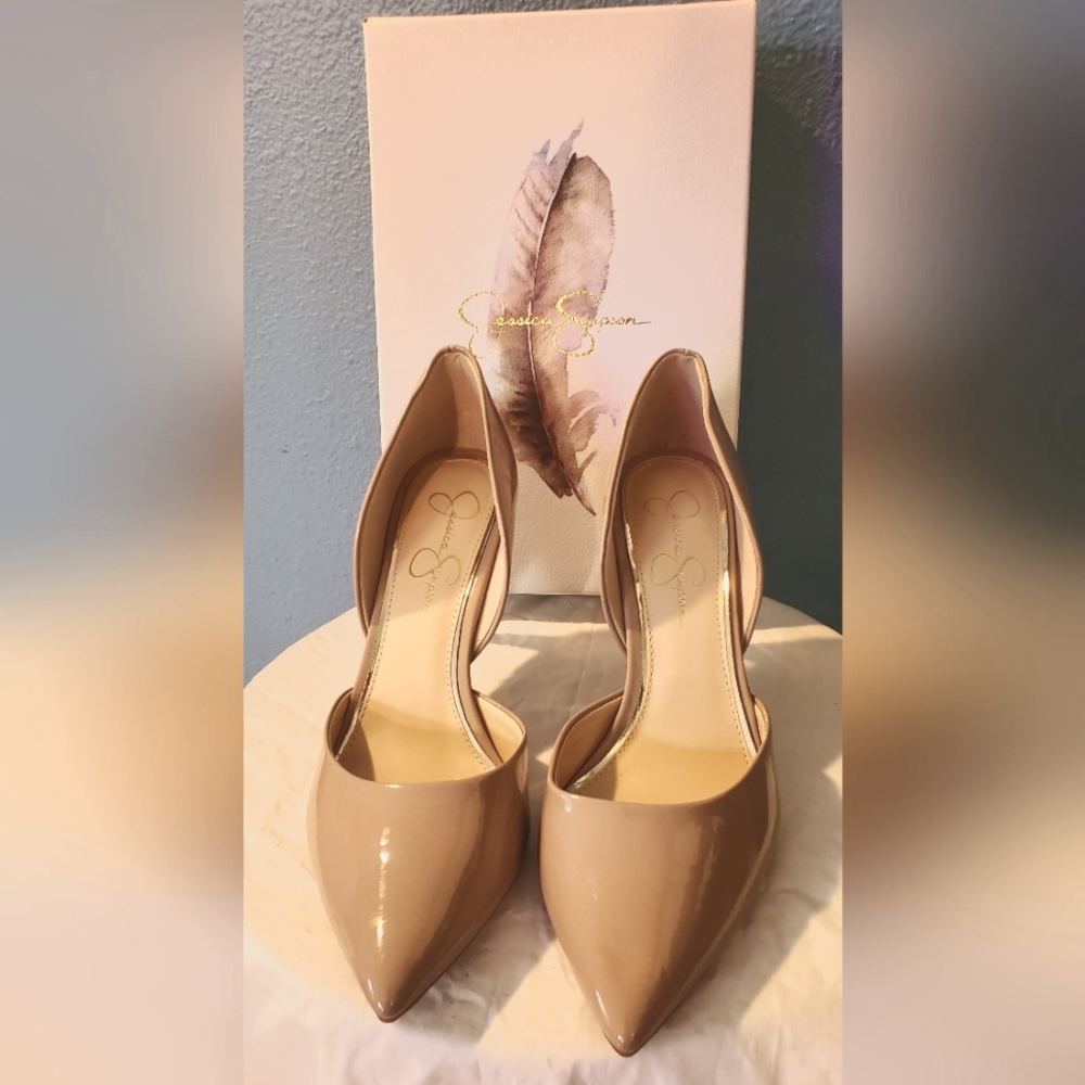 Tan Nude JP Lifflee patent pumps heels Jessica Simpson